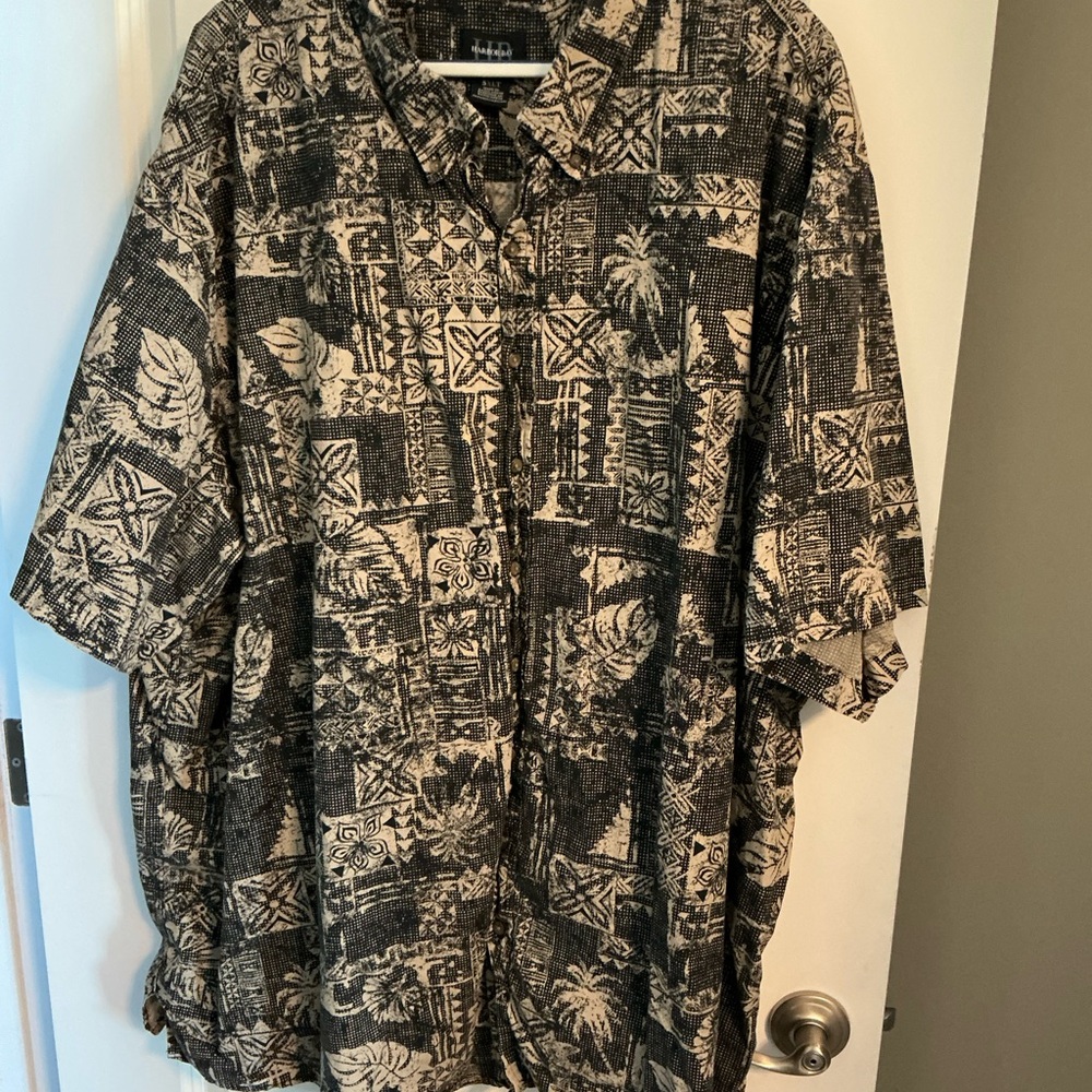 Harbor Bay Men's Black and Cream Patterned Button-down Shirt